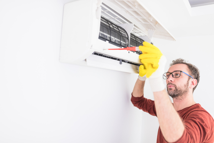 5 Signs You Need a Professional AC Maintenance Company ASAP